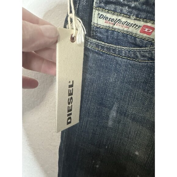 Diesel Industry Lowky Stretch Lightly Distressed Men’s Jeans Size 28X34 - Picture 5 of 11